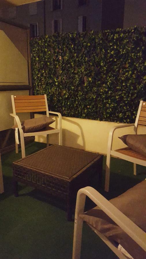 Appartement Spacieux Avec Terrasse Pres De Paris Et Du Stade De France Σαιν-Ντενί Εξωτερικό φωτογραφία
